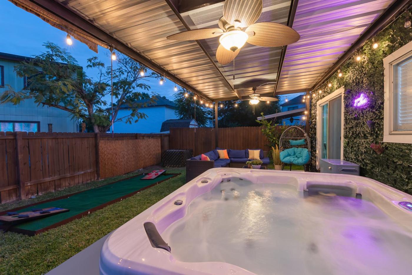 Gameroom, Bbq & Hot-Tub By Lackland & Seaworld Сан Антонио Екстериор снимка