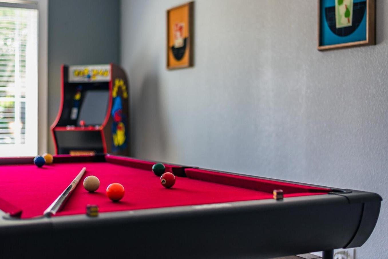 Gameroom, Bbq & Hot-Tub By Lackland & Seaworld Сан Антонио Екстериор снимка
